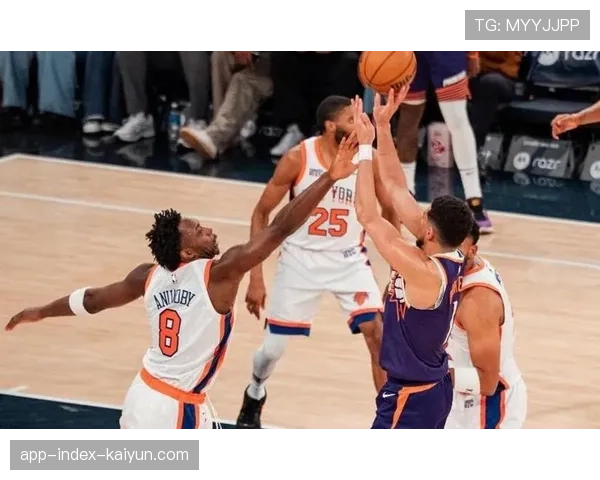 尼克斯内线乏力遭遇连败 高压防守下暴露应变不足