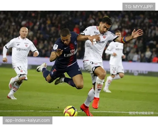 摩纳哥客场稳定性不足 定位球防守成赛季关键课题